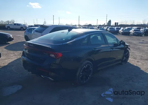 2022 Kia K5 Gt-Line z USA, uszkodzony, nr VIN 5XXG64J28NG133194